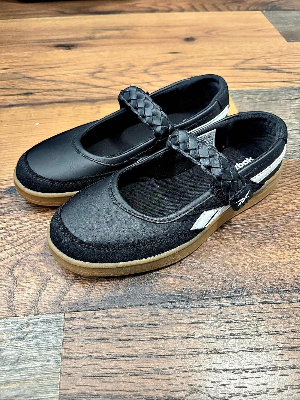 Reebok Mary Jane size 8